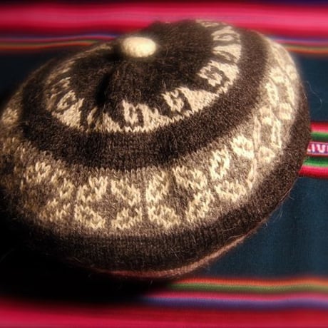 アルパカ100％　手編みベレー帽　黒