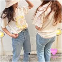 S.O.S×Etsu　LOVE flowerTシャツ