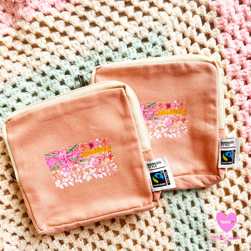 ハンカチ　スクエアポーチ　ハンドメイド HAWAIIFlowerスクエアポーチS | EtsukoTaguchiArt Gallery