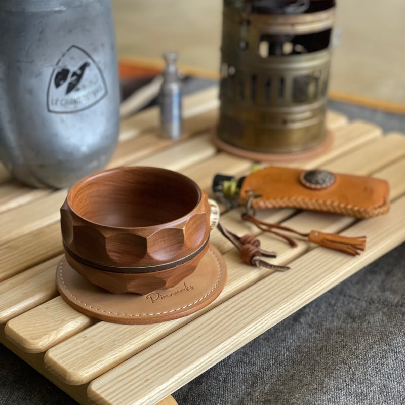 LEATHER COASTER | pinoworks