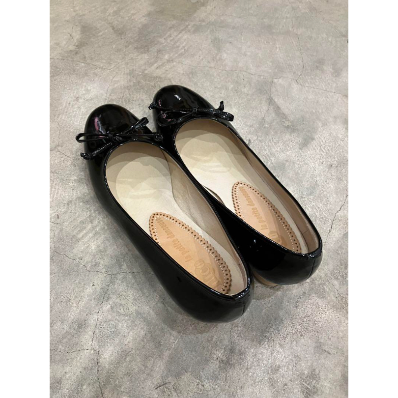 店頭サンプル】nico la petite danseuse バレエシューズ エナメルBK