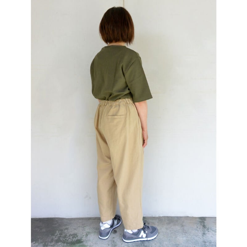 再入荷無し】blue willow コットンリネンタックワイドパンツ BEIGE