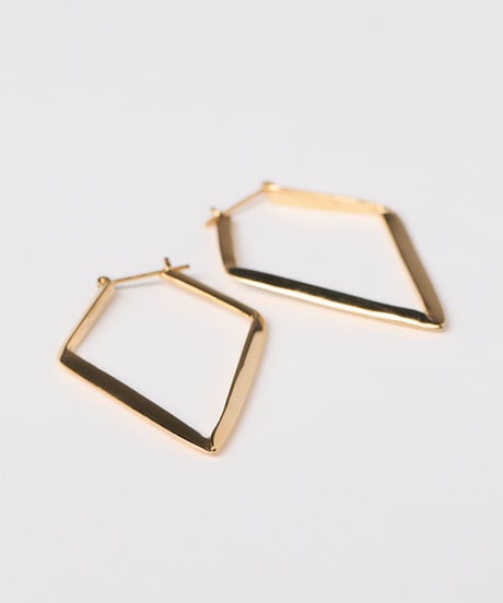 diamond shape hoops earrings