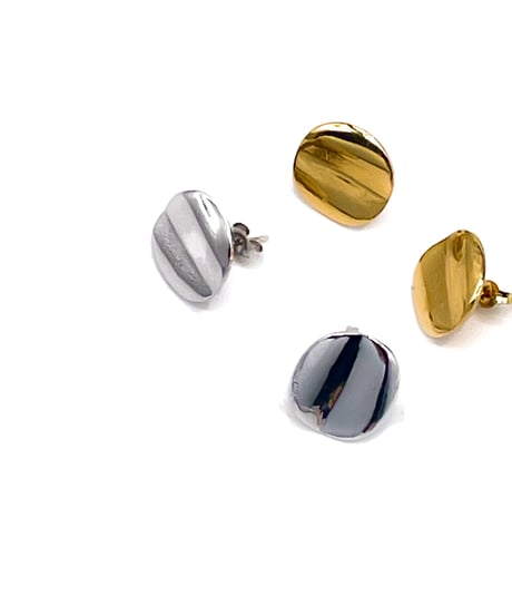 minamo ピアス
