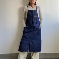 定番になるデニムエプロン