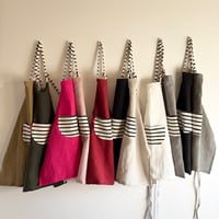 カラフルリネンの子供エプロン　4サイズ（80〜160）