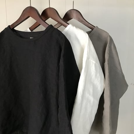 リネンのゆったりTシャツ  七分袖　10色