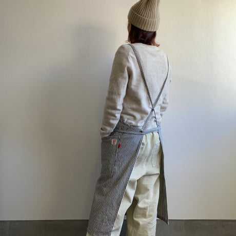 定番になるデニムエプロン