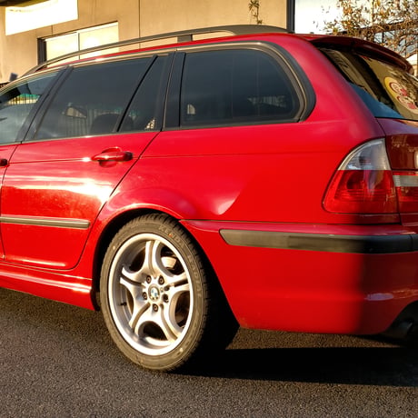 BMW318iツーリング Mスポーツ
