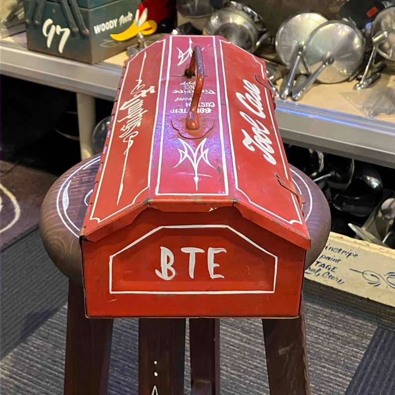 ビンテージ スティール製 ツールボックス レッド | EMPTYS