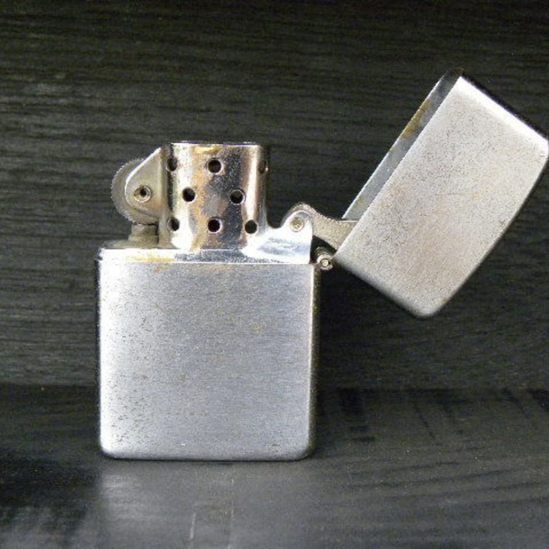 Silver ヴィンテージ オイルライター america-oillighter3-2.jpg