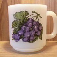 ミルクガラス Glasbake GRAPE