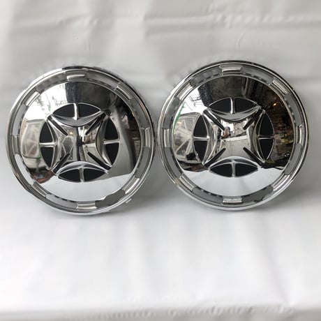 デットストック '73 カローラ クーペ 1400 ハイデラックス 13インチ ホイールキャップ 2枚