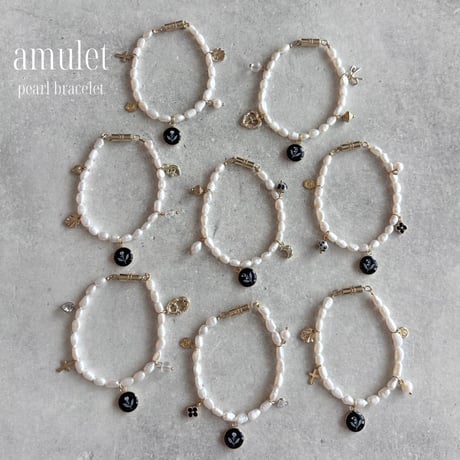 amulet - pearl bracelet [black]