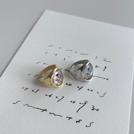 hug ring