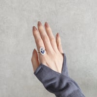 re: blue flowers ring