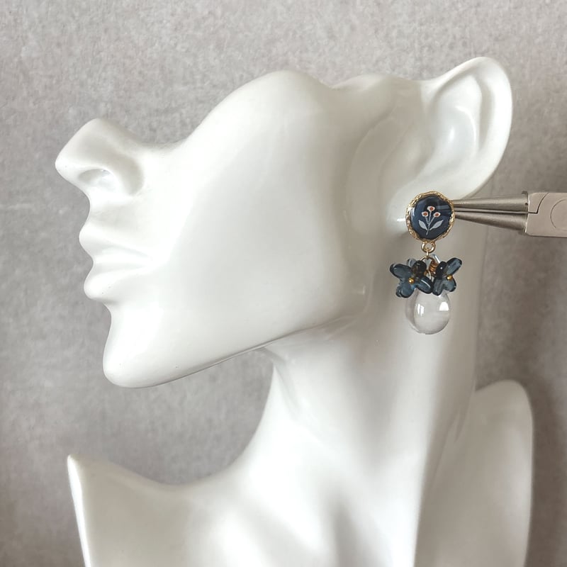 花とビーズ｜navy 02 | nul