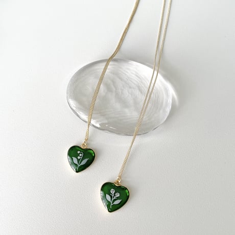 neckless <green>