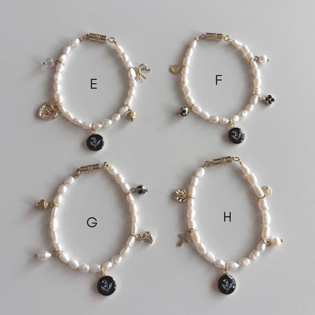 amulet - pearl bracelet [black]