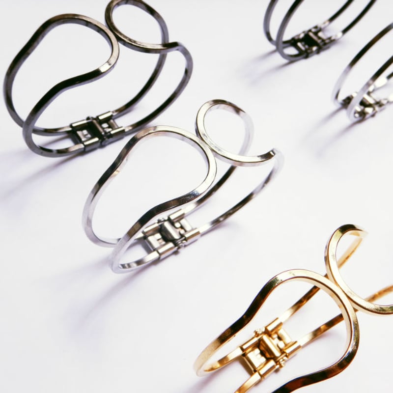 ◇ どんなコーデにも合うワンタッチ・シンプルバングル | Select TOKYO