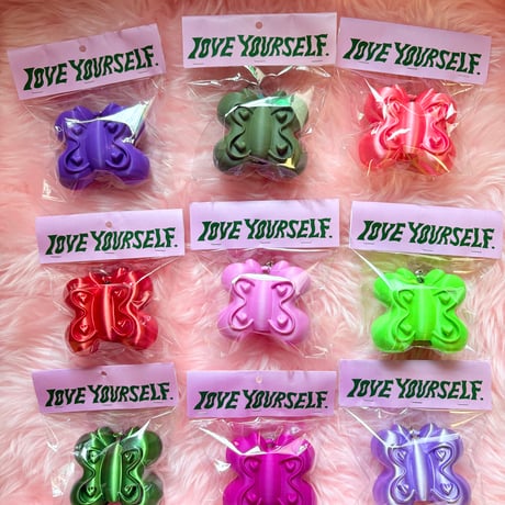 love yourself. by ぱくちーひとみ