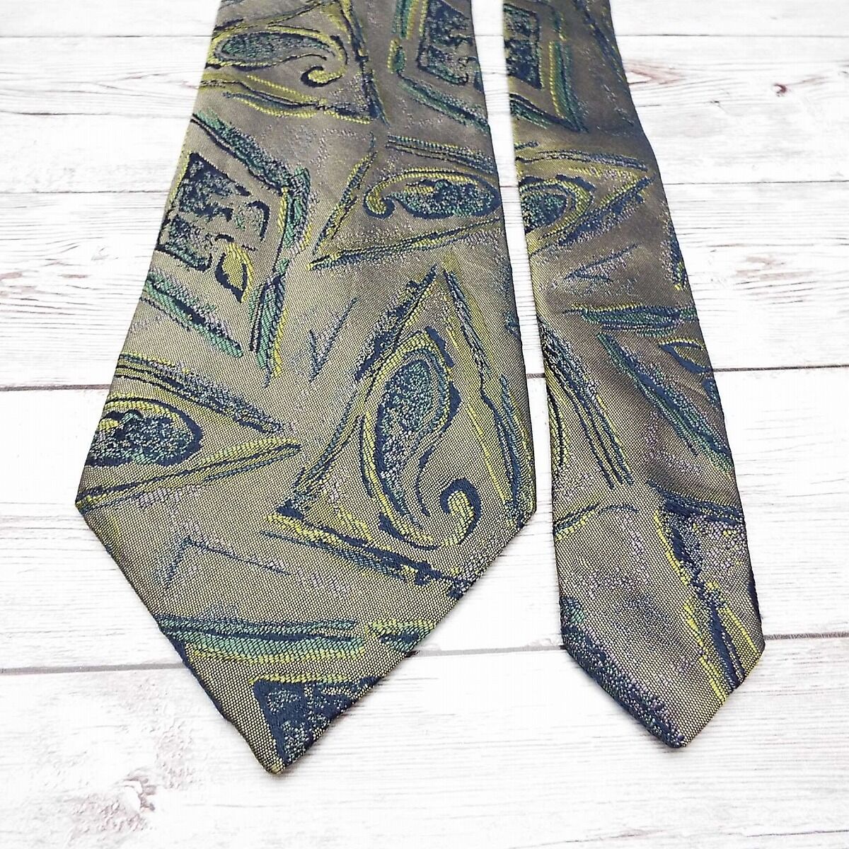 フランス製のペイズリーデザイン】CERRUTI1881 チェルッティ