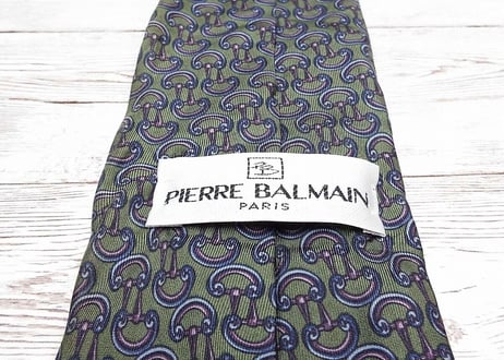 【気品を感じるヨーロピアンネクタイ】イタリア製 PIERRE BALMAIN PARIS ピエールバルマン 鎖くさり　総柄ネクタイ　グリーン緑　15000095