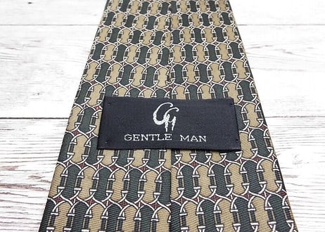 【シルクタッチの上品ネクタイ】GENTLE MAN パターン総柄ネクタイ ブラウン茶  15000163