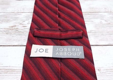 落ち着いた大人スタイル｜JOSEPH ABBOUD ストライプ柄ネクタイ ワインレッド シルク100%｜17002974
