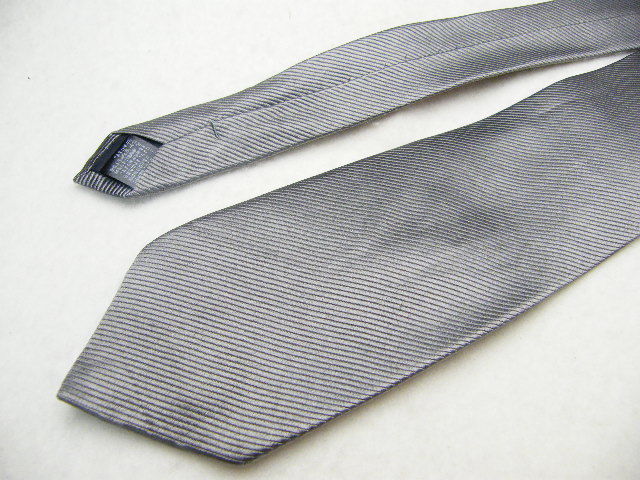 ROCHI（アールビー彩光扱い）】渋い男の方！単色グレーシルバー