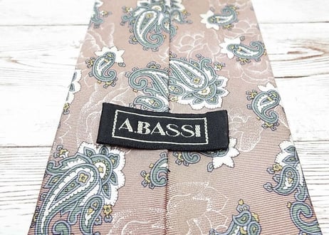 【優しいお色のペイズリー柄】A.BASSI アシンメトリーデザイン 総柄ネクタイ ピンクブラウン茶　15000095　カジュアルネクタイ　シルク100％
