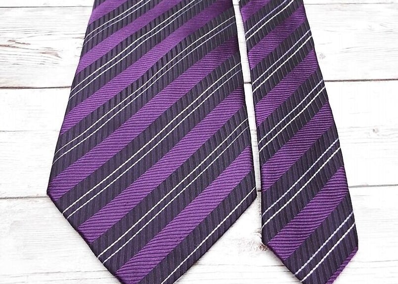 当店オーナーお勧めの1本】ROCHI（アールビー彩光扱い）ストライプ柄