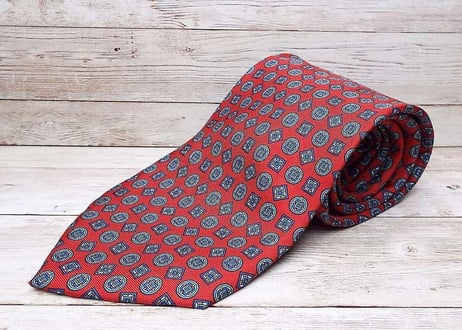◎イタリア製のタイラック】THE TIE RACK（タイラック）ウインザーコレクション　小紋　総柄ネクタイ｜レッド系｜シルク100％｜USED