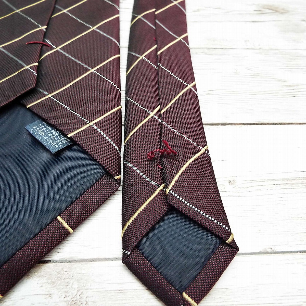 ブラウン茶系のスーツとの相性◎】ASHLEY REED クロスストライプ