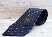 信頼の堀越ネクタイ【未使用】KEN COLLECTION（ケンコレクション）スクエア＆小紋総柄ネクタイ ダークネイビー シルク100％｜682222774811