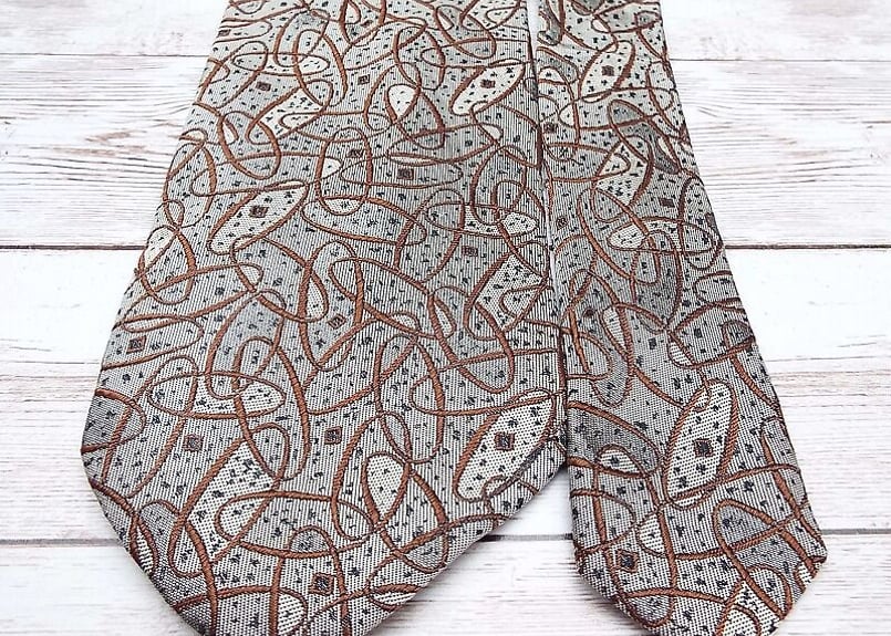 昭和レトロネクタイ】Mr.JUNKO コシノジュンコ 幾何学模様 総柄