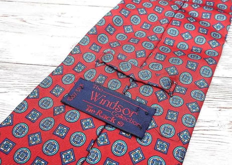 ◎イタリア製のタイラック】THE TIE RACK（タイラック）ウインザーコレクション　小紋　総柄ネクタイ｜レッド系｜シルク100％｜USED