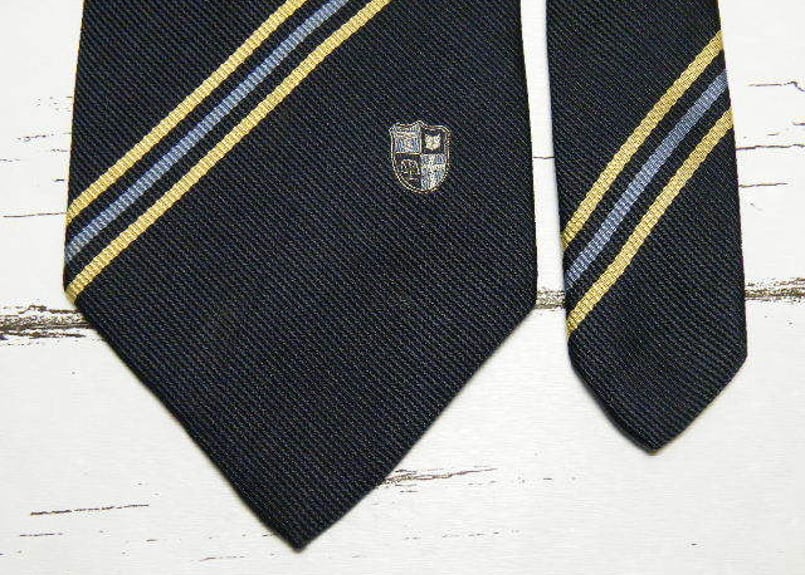 レア商品｜東海大学（TOKAI UNVERSITY） クレスト（大学ロゴ）入り