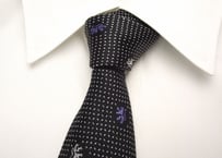 ブラック＆グレースーツに◎【MALE＆Co（IN　GOOD扱い）】プジョーライオンのような総柄ネクタイ【USED】0313