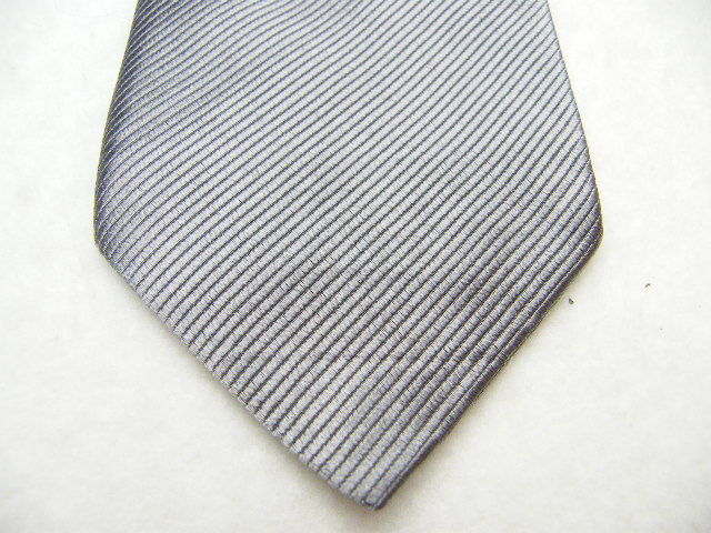 ROCHI（アールビー彩光扱い）】渋い男の方！単色グレーシルバー