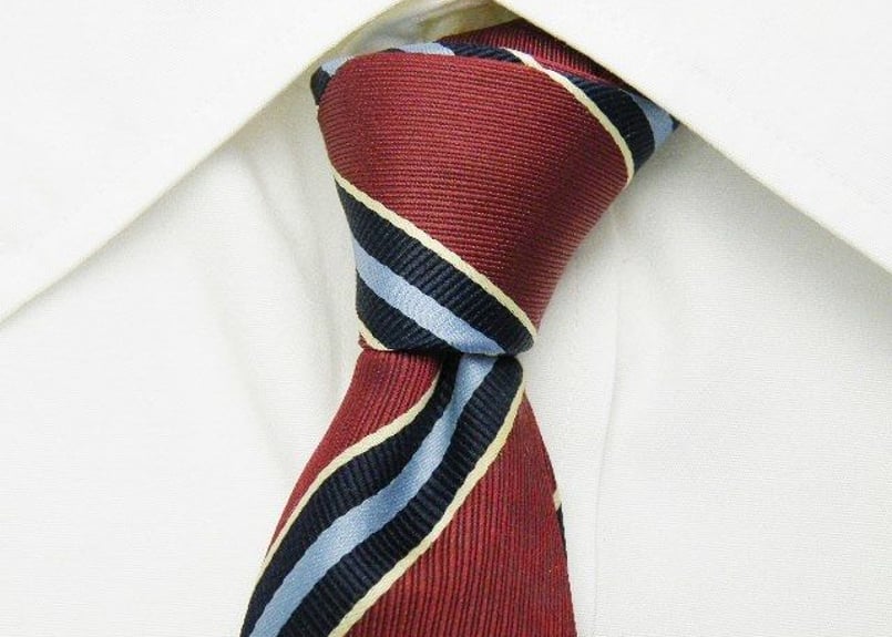 老舗ブランド【堀越ネクタイ】エンジ・レッド系ストライプネクタイ