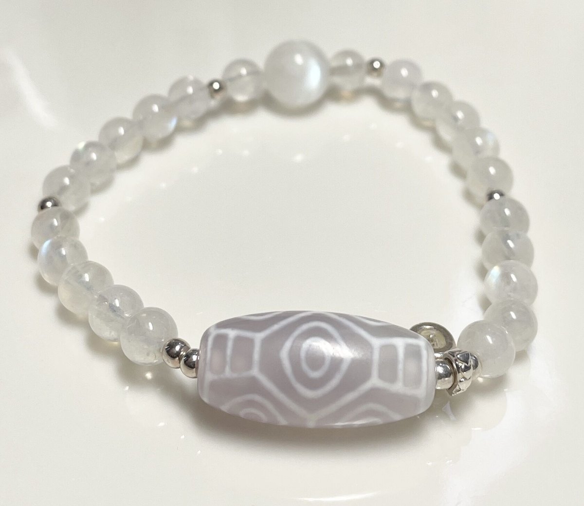 おまけ付き♡小さめ♥️龍眼天珠/レインボームーンストーンブレスレット おまけ付き♡小さめ♥️龍眼天珠/レインボームーンストーン