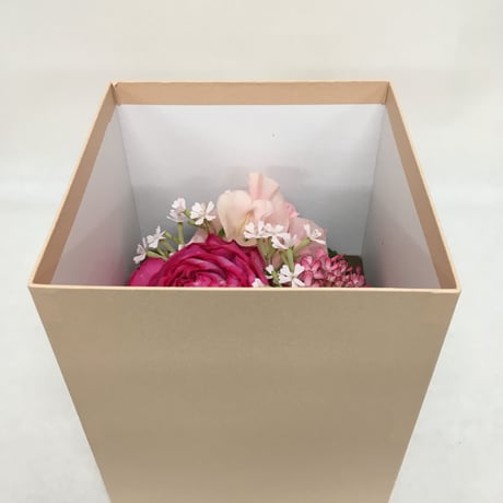 《花と漆器と色》ありがとう