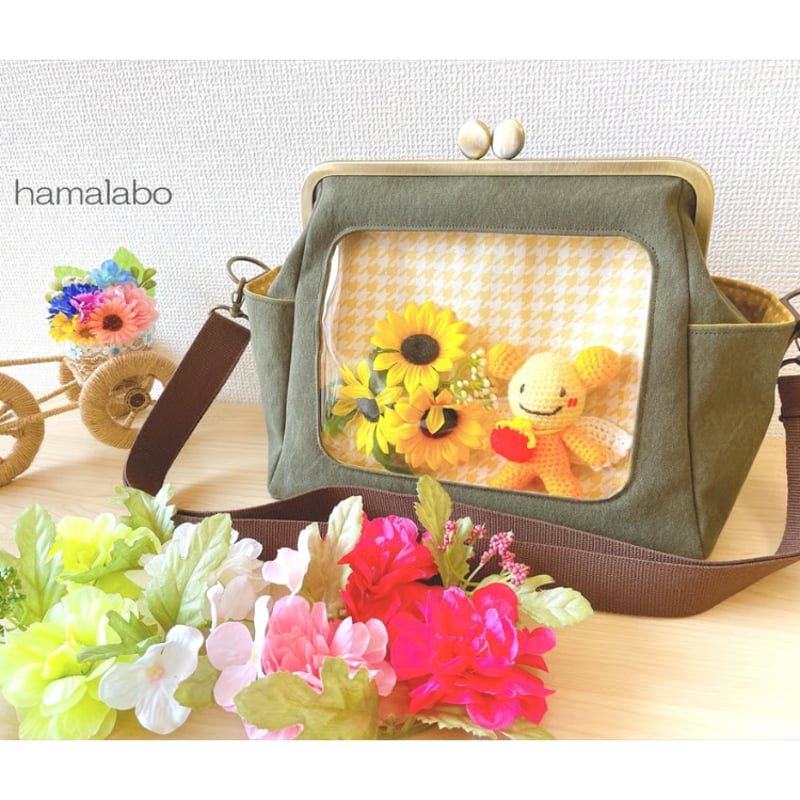 新品未使用！お花装飾がま口ショルダーバッグ（ゴールド） 2WAYタイプのがま口ショルダーバッグ 亥之吉 ベンリーがま口 ゆり から