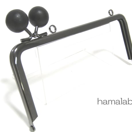 (復活販売)【HA-132】<横ひねり>18cm/角型の口金(ちょっと大きな黒色の木玉×ブラック)・カン付き