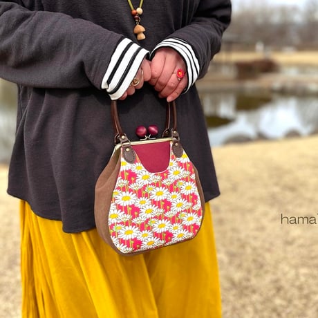 在庫調整で今だけ30％引き！【HA-b1125】12cm角型口金/コトリ型(レトロ模様)/ゴールド/カン付き