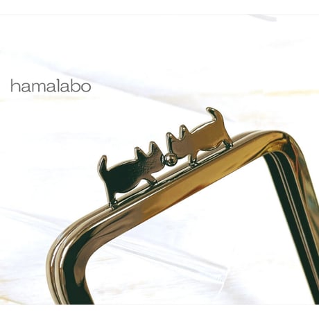 【HA-2038】ぽっちゃりネコ太の口金 7.5cm角型/足長タイプ (ブラック)