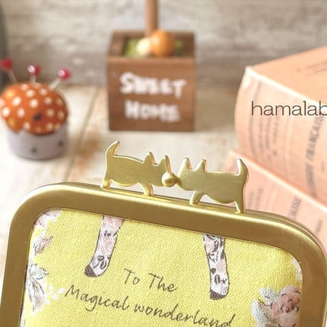 【HA-2038】ぽっちゃりネコ太の口金 7.5cm角型/足長タイプ (ブラック)