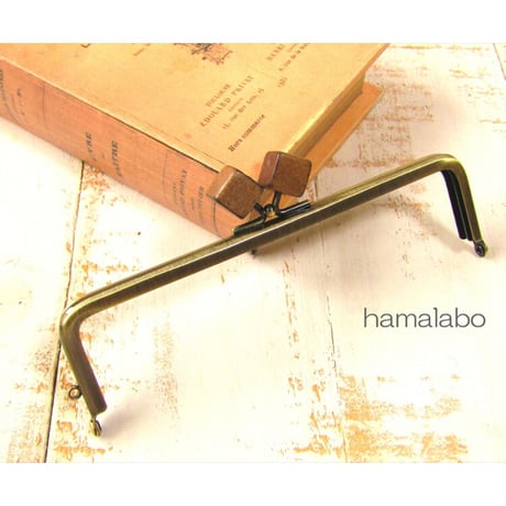 【HA-2019】16.5cm木玉/角型(茶色の木キューブ×アンティークゴールド)