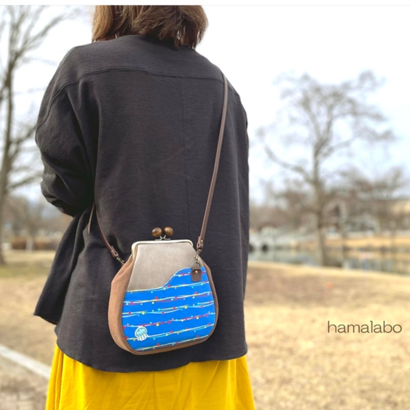 サコッシュ　化粧ポーチ　がま口三点セット サコッシュ 化粧ポーチ がま口三点セット